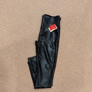 SPANX Oilslick Liquid Leggings